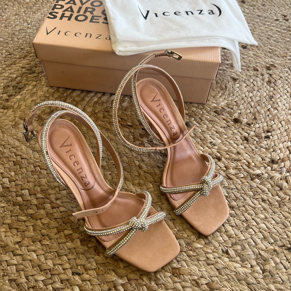 Vicenza Deena Crystal Heels - Size 7 - Never Been Worn